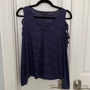 Rock & Republic cold shoulder navy and black Shirt, size S
